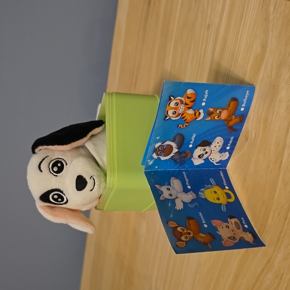 Disney Cutie Cuff - Patch the Dalmation - Picture 2 of 3